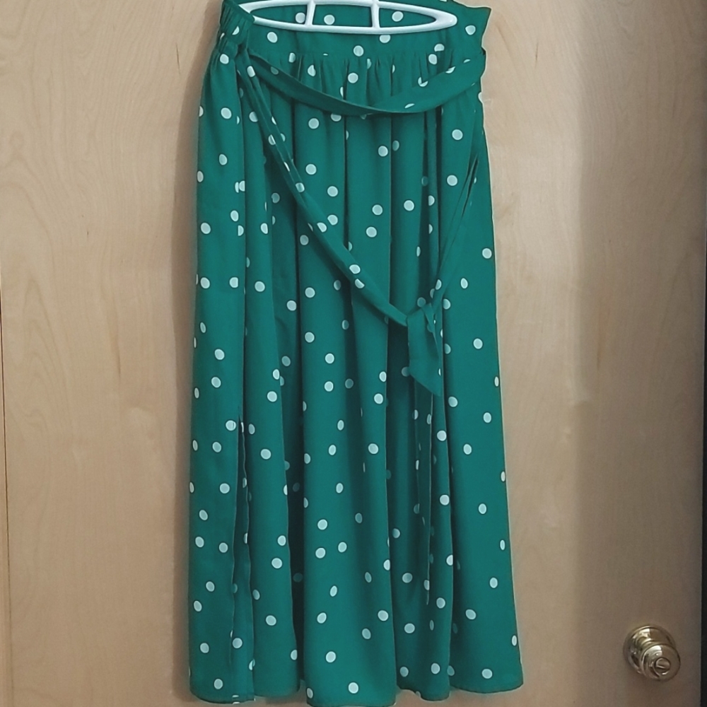 Ricki's Green polka dot skirt